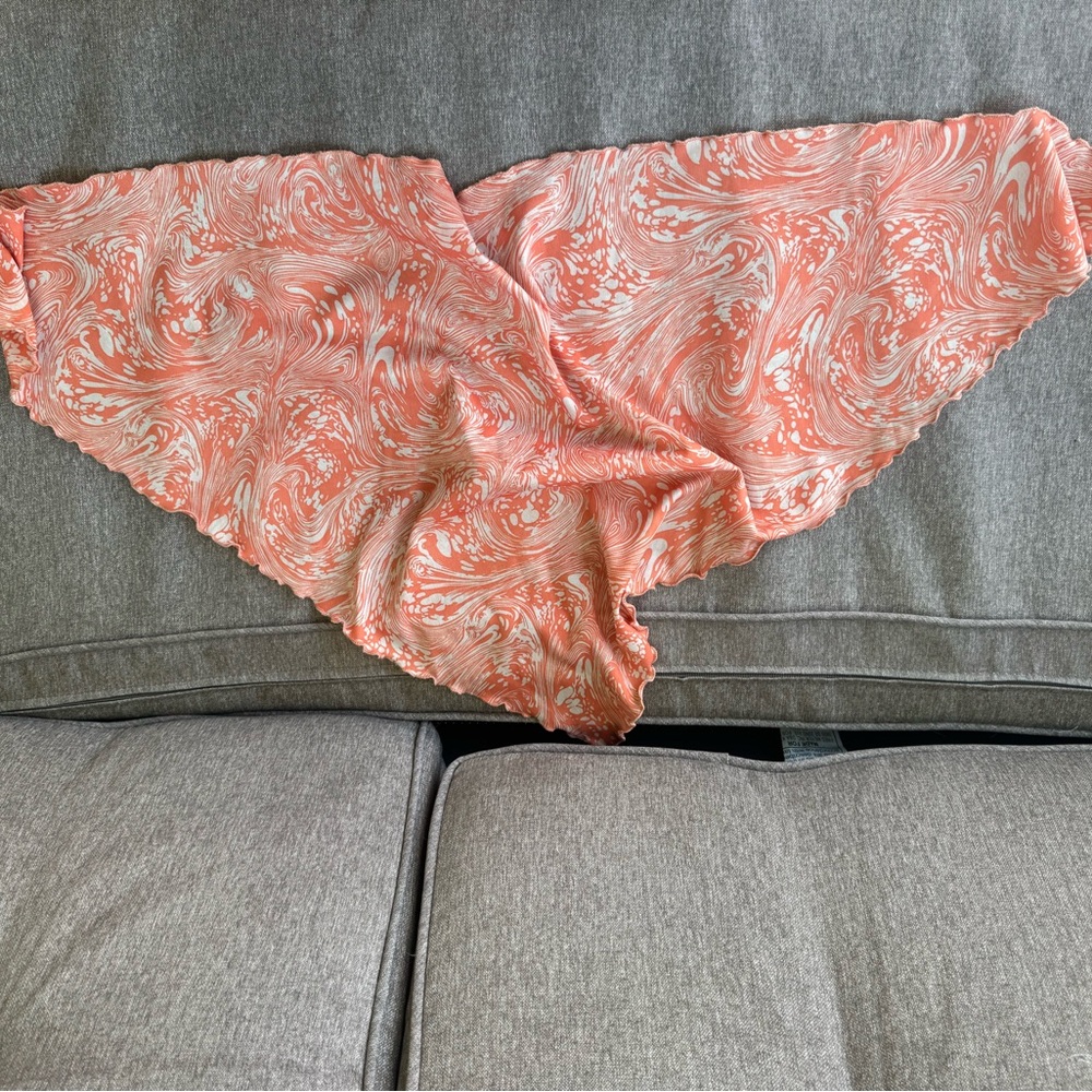 Peach Swirl Satin Scalloped Head Scarf